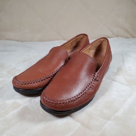 Arnold Palmer Other - Arnold Palmer Mens Tan Brown Leather Loafers Made in Brazil Size 10M